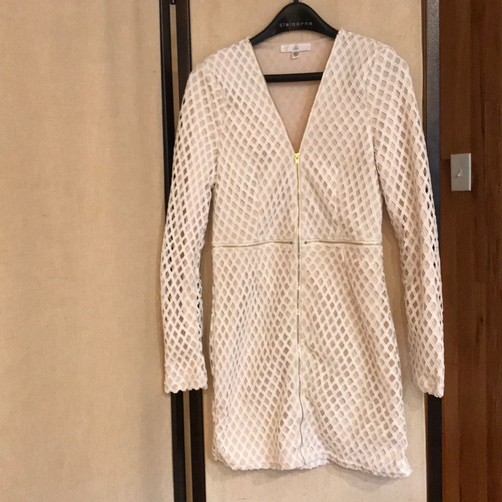 Misguided Zip-up Dress White lace over nude